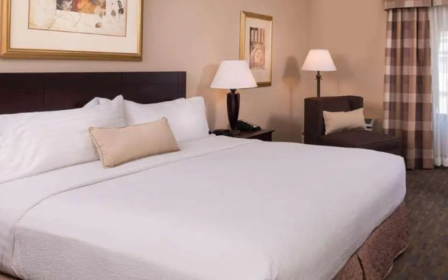 Ramada By Wyndham Midtown Grand Island