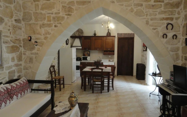 Villa Arokaria
