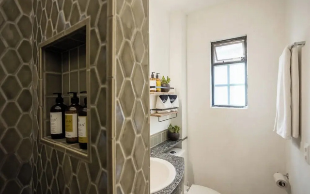 1BR Rooftop King Suite Casita in Centro
