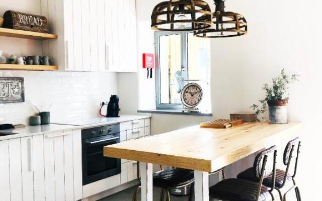 Charming Design House in Montijo, Casa 41