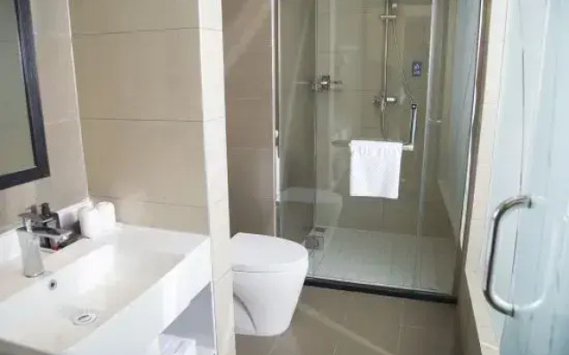 Shankee Tea Style Hotel (Xinzheng Shuanghu Avenue Subway Station)