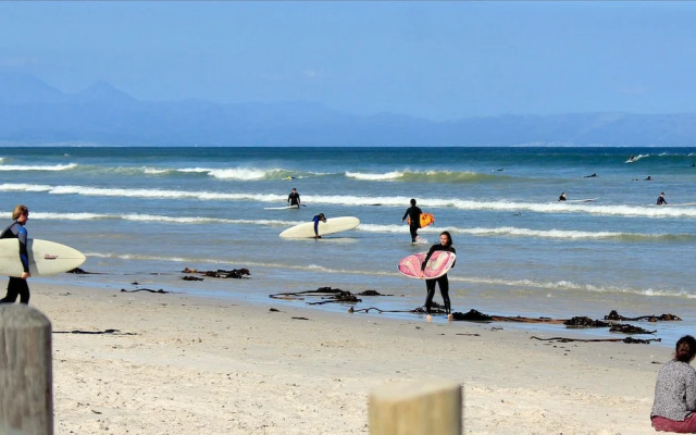 Muizenberg Guestique
