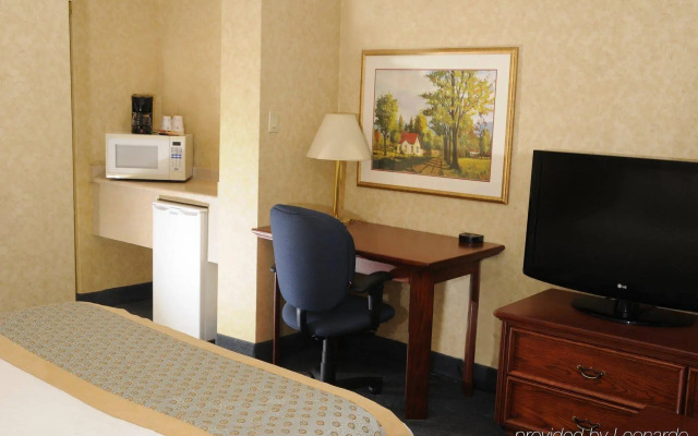 Best Western Voyageur Place Hotel
