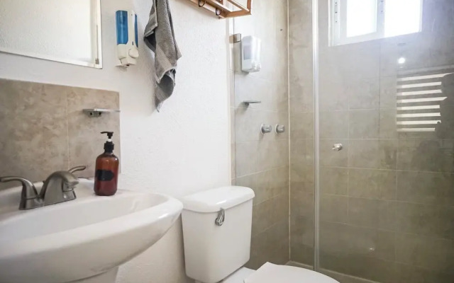 Cozy Apartment Poliforum AC