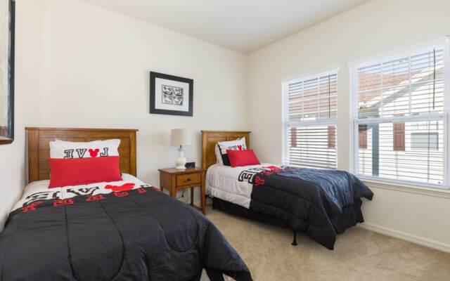 Lucaya Village - 5366 Diplomat Court 17-104