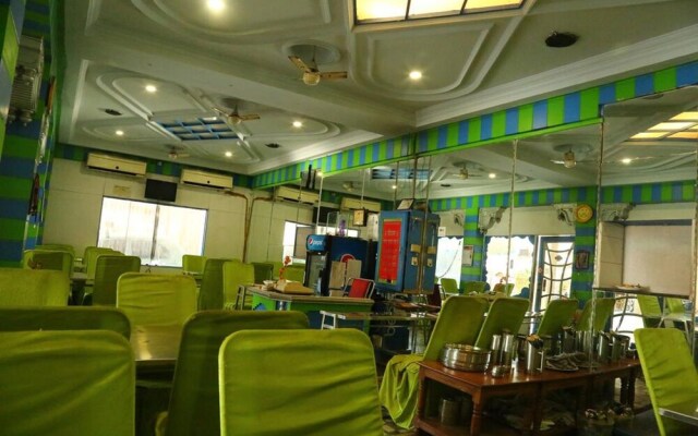 Hotel Anand Palace