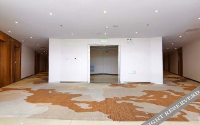 Zhuoyue Business Hotel (Hengshuihu Branch)