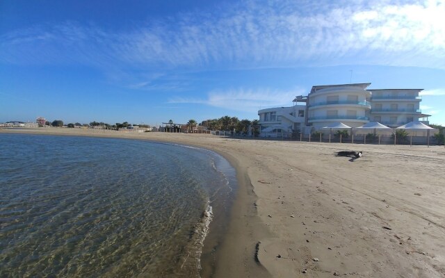 Special Family Apartment 2 Steps From the sea