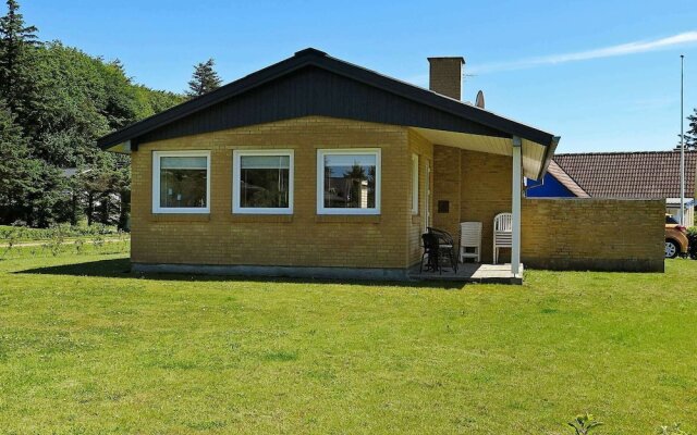 Fabulous Holiday Home in Struer near Sea