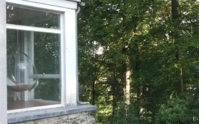 Charming Studio the Heart of the Forest