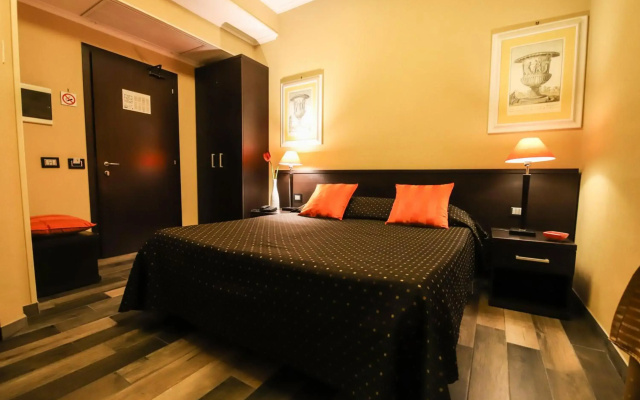 Bourbon St Boutique Hotel