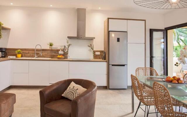 Palmier appartement de vacances 3 chambres piscine commune chauffée