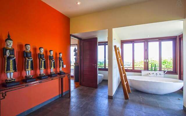 The Colonnade by Exotiq Villa Holidays