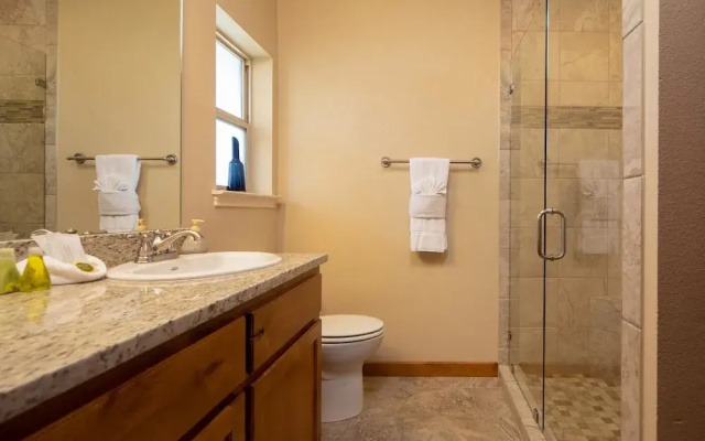 Living the Dream RG209 - 3 Br Condo