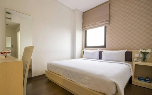 Hotel 88 Grogol by WH
