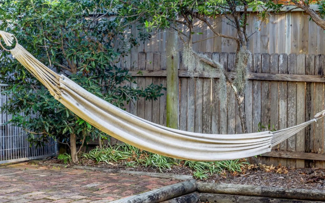 SEAWARD Werri Beach Gerringong 4pm check out Sundays