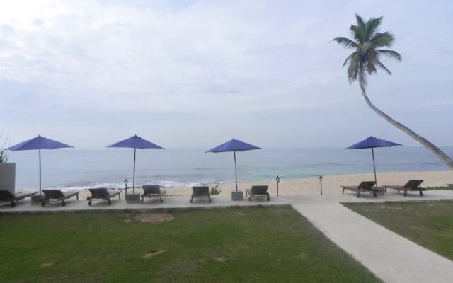 Amanda Beach Villas