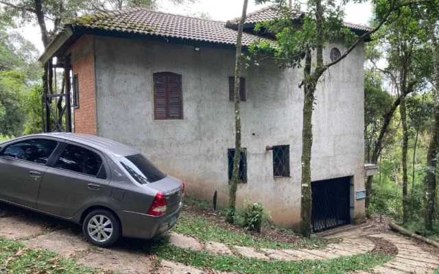 Recanto Alpinista com aventura a 350m das pedras