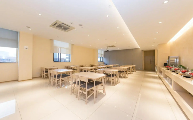 Ji Hotel Ningbo Yinzhou Impression City