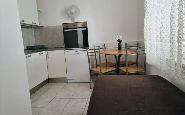 Apartments Fani 3421