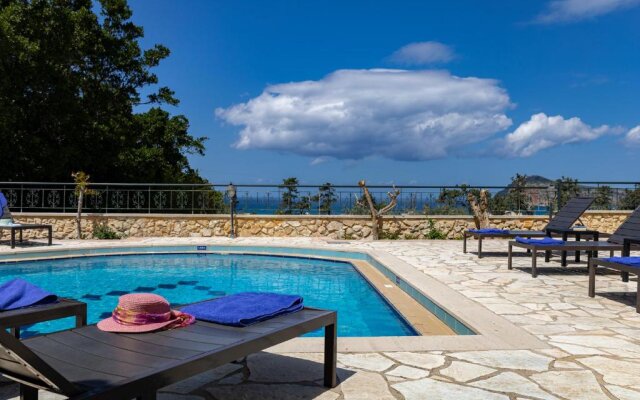 Villa Eleftheria private pool/garden/view/3bdrms/3.5bthrms