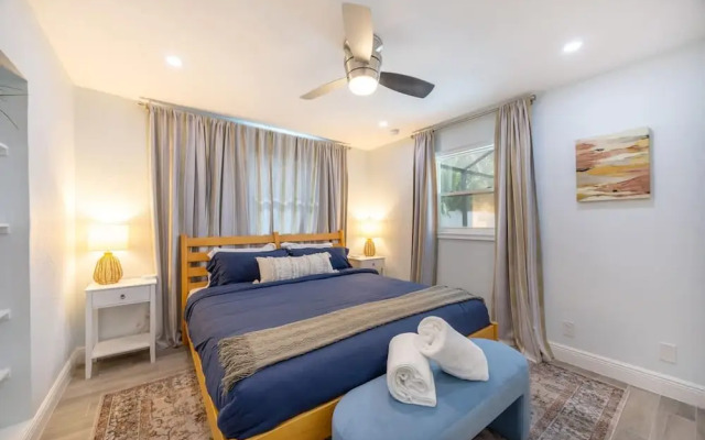 Fun Family-friendly Largo Home Heated Pool