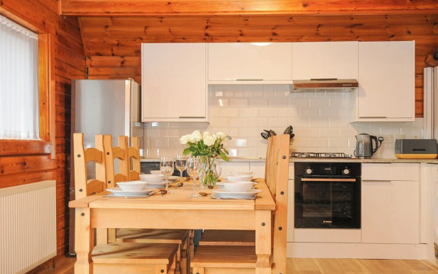 Lodge 32 - Cowslip