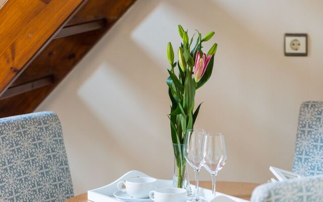 Phaedra Suites