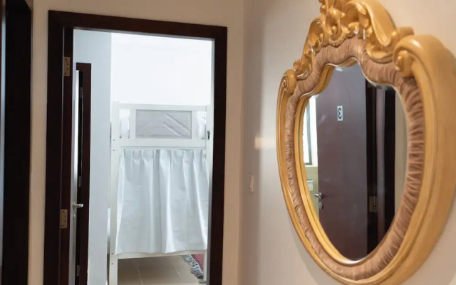 Rovers Beach Hostel JBR