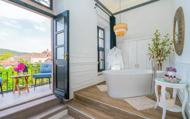 Siyah Lale Cunda 1841