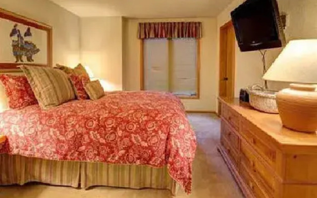 Ridgepoint Condominium By Alpine Ski Properties