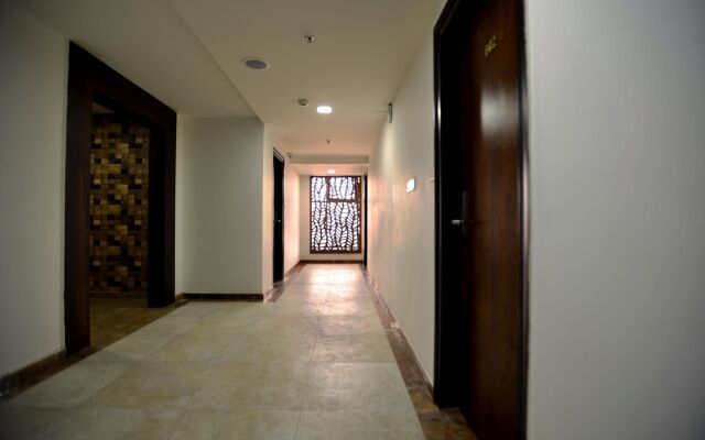 OYO Premium Circuit House Vadodara