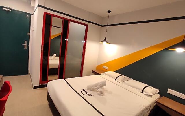 Smile Hotel C180 Cheras Selatan