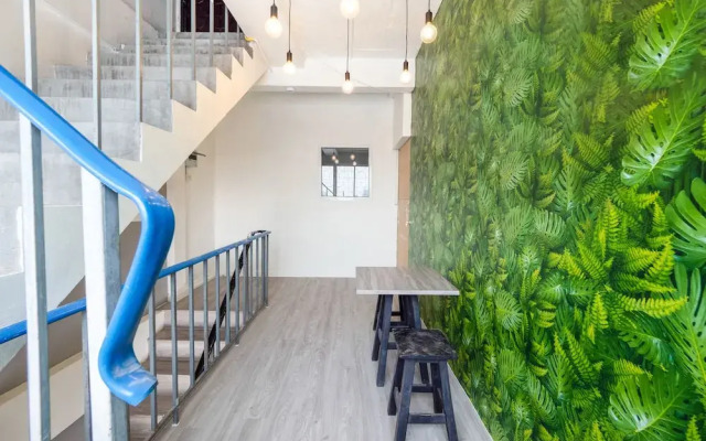 Bossa House Hostel & Cafe