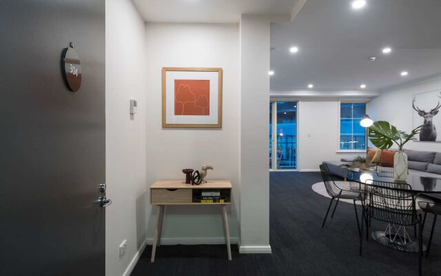Melbourne South Yarra Central Apartment Hotel