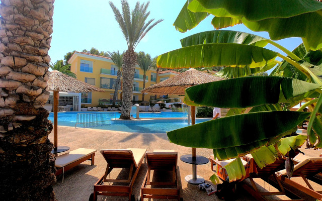 Malama Beach Holiday Village