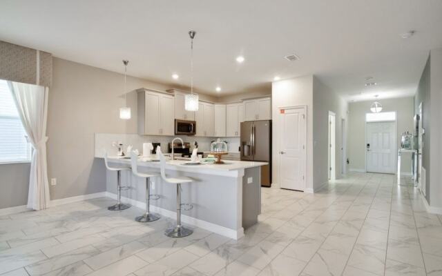 Amazing House! Champions Gate - 8911SD