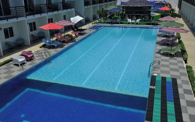 Casa Blu Hotel & Resort