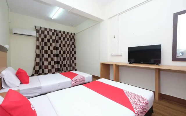 OYO 1105 Hotel 75