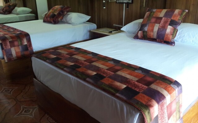 Arenal History Inn