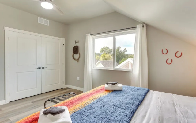 Spacious, Rustic Spearfish Home: Walk to Downtown!