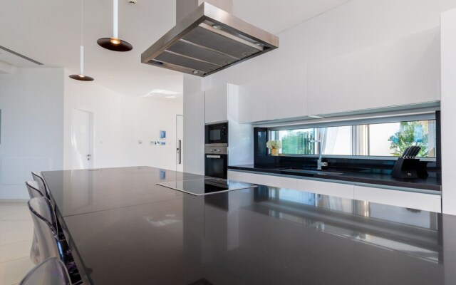 Vivo Mare Beachfront - Seaview Villas