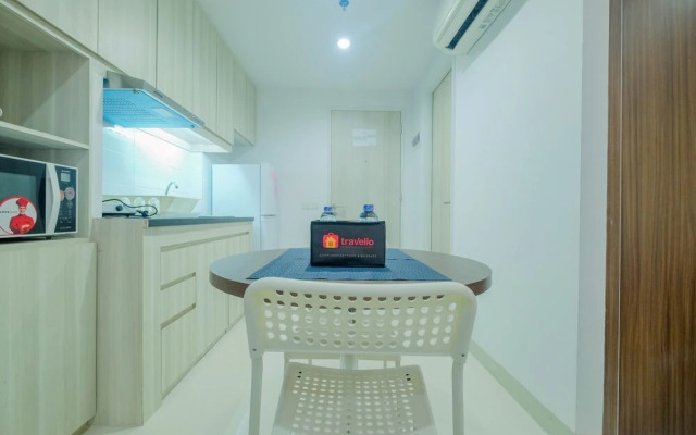 Trendy and Spacious Studio Azalea Suites Apartment