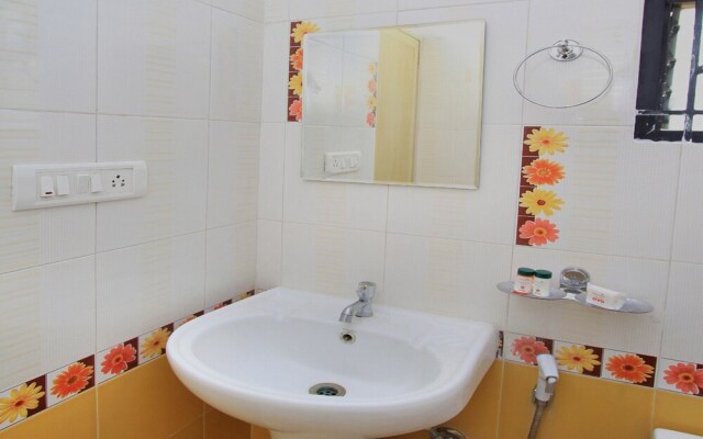 OYO 10242 Hotel Shelton Suites