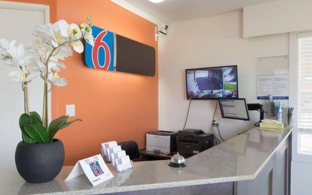 Motel 6 Fort Nelson, BC