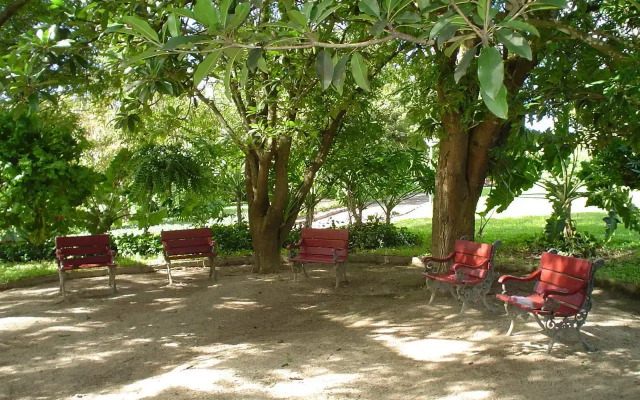 Oasis Boutique Hotel & Spa