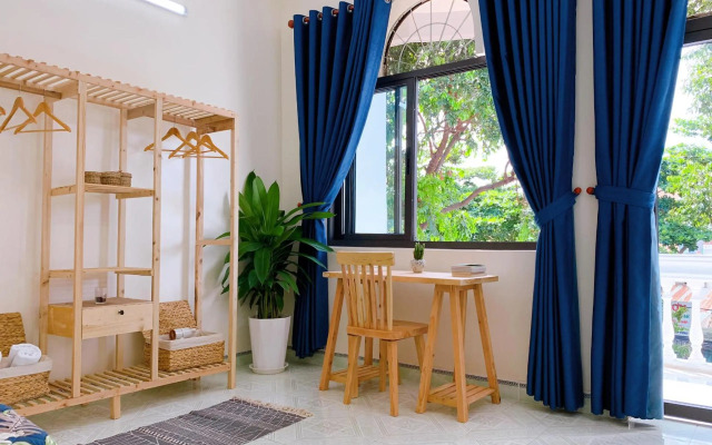 Xoai Xanh Hostel & Villa