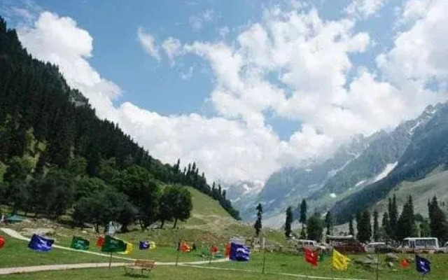 Paradise Camping Resort