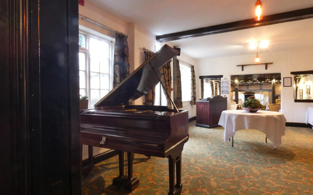 Brook Marston Farm Hotel