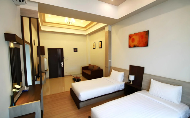 The Contrast i Hotel